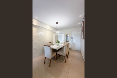 Sala de apartamento para alugar com 2 quartos, 105m² em Canto do Forte, Praia Grande