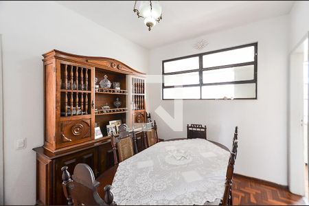 Apartamento à venda com 3 quartos, 106m² em Santa Tereza, Belo Horizonte