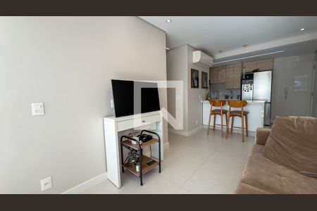 Sala de apartamento para alugar com 3 quartos, 85m² em Jardim Caravelas, São Paulo