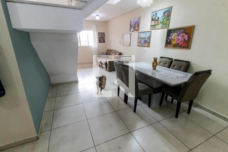 Sala de casa para alugar com 3 quartos, 100m² em Jardim Monte Kemel, São Paulo