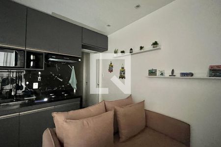 Sala/cozinha de apartamento para alugar com 1 quarto, 35m² em Copacabana, Rio de Janeiro