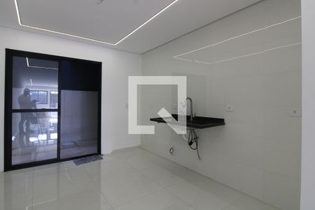 Casa à venda com 2 quartos, 85m² em Vila Nhocuné, São Paulo