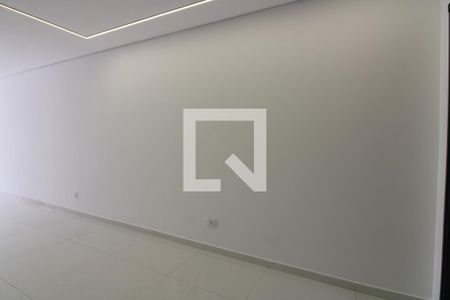 Casa à venda com 2 quartos, 85m² em Vila Nhocuné, São Paulo