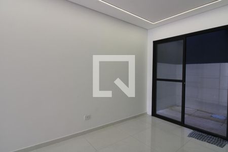 Casa à venda com 2 quartos, 85m² em Vila Nhocuné, São Paulo