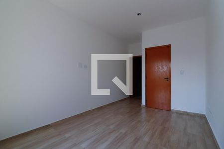 Suíte 1 de casa à venda com 2 quartos, 85m² em Vila Nhocuné, São Paulo