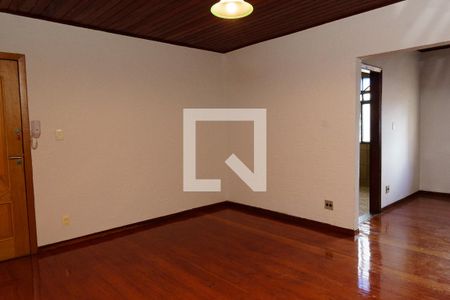 Apartamento à venda com 3 quartos, 200m² em Bairro da Glória, Contagem