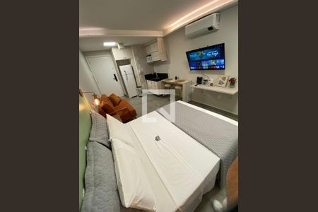 Sala / Quarto de apartamento para alugar com 1 quarto, 30m² em Pinheiros, São Paulo
