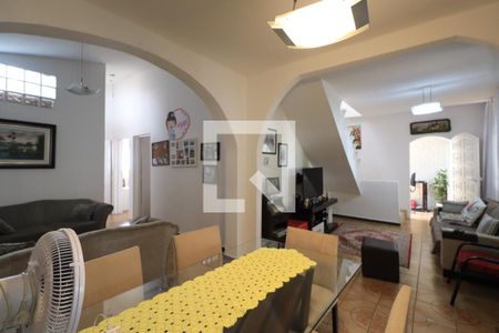 Sala de casa à venda com 4 quartos, 160m² em Vila Carrão, São Paulo