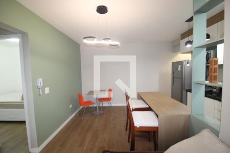 Sala / Cozinha de apartamento para alugar com 2 quartos, 59m² em Vila Pauliceia, São Paulo