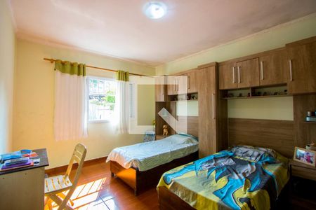 Quarto 2 de casa à venda com 2 quartos, 192m² em Vila Junqueira, Santo André