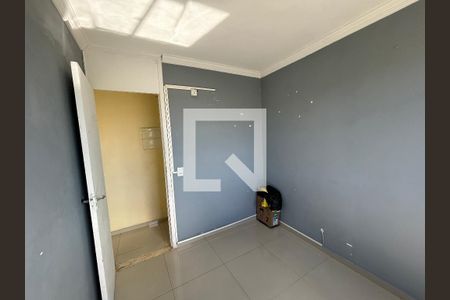 Quarto 1 de apartamento para alugar com 2 quartos, 45m² em Pavuna, Nilópolis