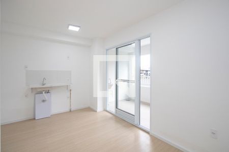 Sala/ Cozinha de apartamento para alugar com 2 quartos, 35m² em Santo Amaro, São Paulo