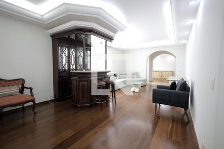 Sala de apartamento à venda com 5 quartos, 243m² em Vila Bastos, Santo André