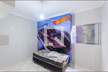 Quarto 1 de casa para alugar com 3 quartos, 200m² em Jardim Jaragua, São Paulo