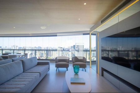 Apartamento à venda com 2 quartos, 168m² em Vila Nova Conceição, São Paulo