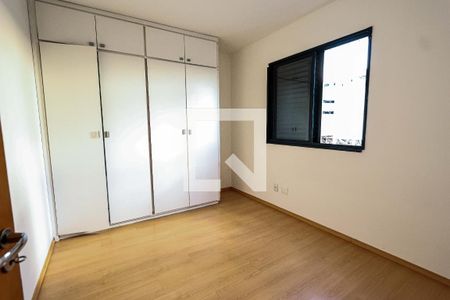 Quarto 1 de apartamento para alugar com 3 quartos, 250m² em Buritis, Belo Horizonte