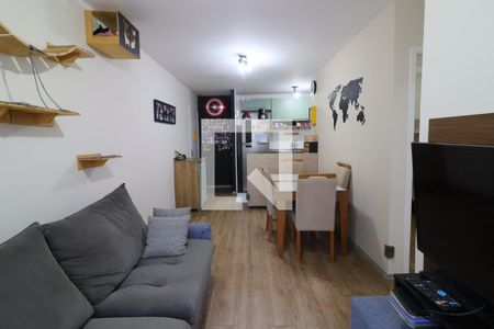 Sala de apartamento à venda com 2 quartos, 48m² em Quitaúna, Osasco