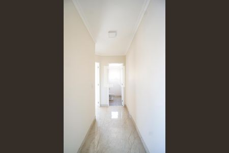 Corredor dos quartos de apartamento à venda com 2 quartos, 56m² em Chácara Califórnia, São Paulo