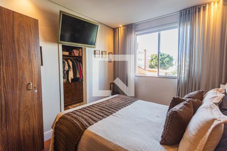 Suíte de apartamento à venda com 3 quartos, 80m² em Sagrada Família, Belo Horizonte