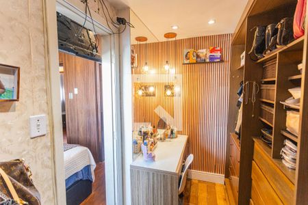 Closet da Suíte de apartamento à venda com 3 quartos, 80m² em Sagrada Família, Belo Horizonte