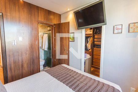 Suíte de apartamento à venda com 3 quartos, 80m² em Sagrada Família, Belo Horizonte