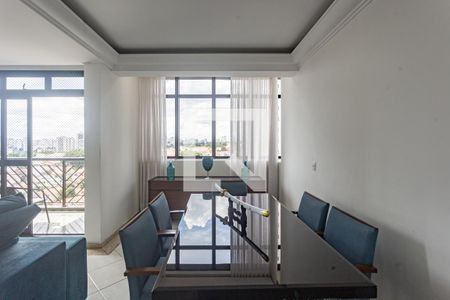 Sala de apartamento para alugar com 3 quartos, 147m² em Vila Santo Estefano, São Paulo
