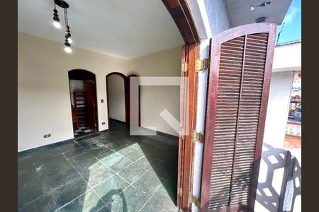 Varanda da suíte de casa para alugar com 3 quartos, 180m² em Cidade Parque Alvorada, Guarulhos