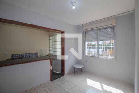 Sala de apartamento para alugar com 1 quarto, 35m² em Vila Nova, Porto Alegre