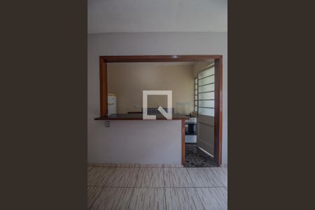 Sala de apartamento para alugar com 1 quarto, 35m² em Vila Nova, Porto Alegre
