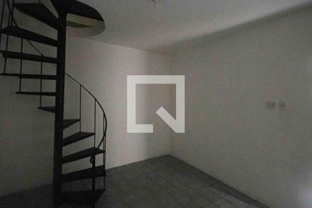 Sala de casa para alugar com 1 quarto, 70m² em Jardim Sapopemba, São Paulo