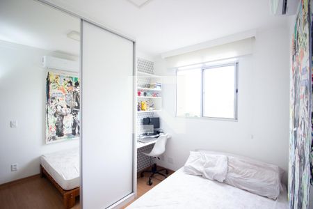 Quarto 2 de apartamento à venda com 2 quartos, 48m² em Cabral, Contagem