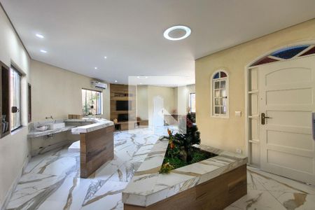 Casa para alugar com 3 quartos, 660m² em Solemar, Praia Grande