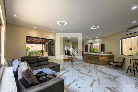 Sala de casa para alugar com 3 quartos, 600m² em Solemar, Praia Grande