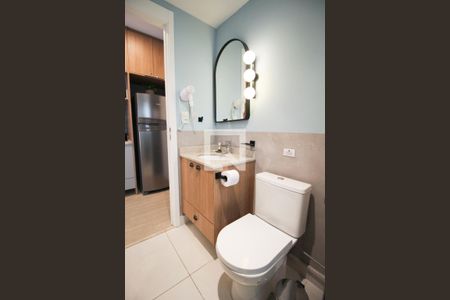 Banheiro de apartamento para alugar com 1 quarto, 25m² em Indianópolis, São Paulo