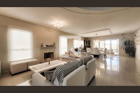 Sala de casa de condomínio para alugar com 5 quartos, 560m² em Parque Imperador, Campinas