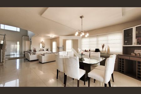 Sala de casa de condomínio para alugar com 5 quartos, 560m² em Parque Imperador, Campinas