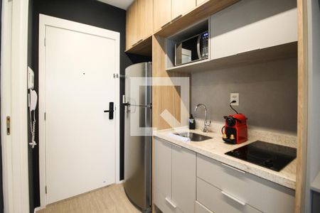 Cozinha de kitnet/studio para alugar com 1 quarto, 25m² em Indianópolis, São Paulo