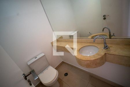 Lavabo de apartamento para alugar com 3 quartos, 141m² em Cidade São Francisco, São Paulo