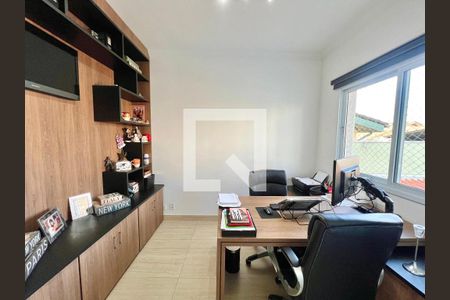 Foto 02 de casa de condomínio à venda com 4 quartos, 308m² em Residencial Tres (Alphaville), Santana de Parnaíba