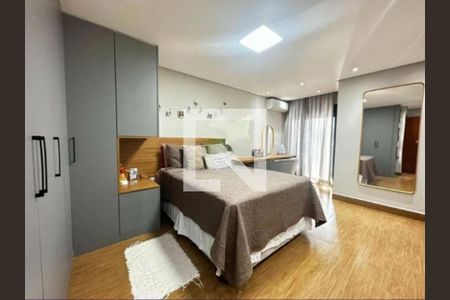 Casa à venda com 4 quartos, 190m² em Vila Carrão, São Paulo