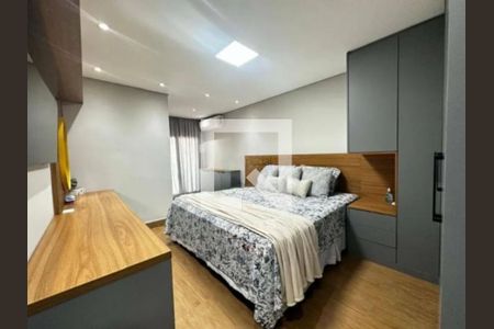 Casa à venda com 4 quartos, 190m² em Vila Carrão, São Paulo