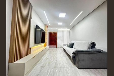 Casa à venda com 4 quartos, 190m² em Vila Carrão, São Paulo