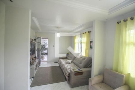 Sala de casa para alugar com 3 quartos, 190m² em Vila Operária, Nova Iguaçu