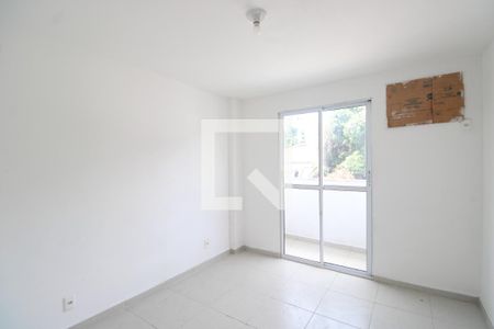 Quarto 1 de casa de condomínio para alugar com 3 quartos, 75m² em Taquara, Rio de Janeiro