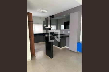 Casa de Condomínio para alugar com 3 quartos, 270m² em Laranjeiras, Uberlândia