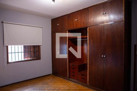 Quarto 1 de casa para alugar com 4 quartos, 260m² em Butantã, São Paulo