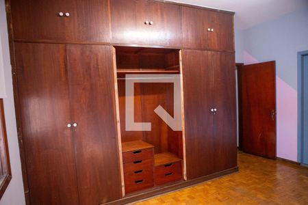 Quarto 1 de casa para alugar com 4 quartos, 260m² em Butantã, São Paulo