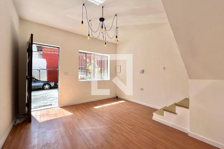 Sala de casa para alugar com 3 quartos, 100m² em Vila Guarani (zona Sul), São Paulo