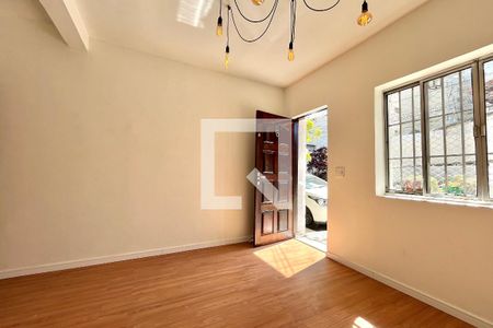 Sala de casa para alugar com 3 quartos, 100m² em Vila Guarani (zona Sul), São Paulo