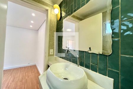 Banheiro da Suíte de casa para alugar com 3 quartos, 100m² em Vila Guarani (zona Sul), São Paulo